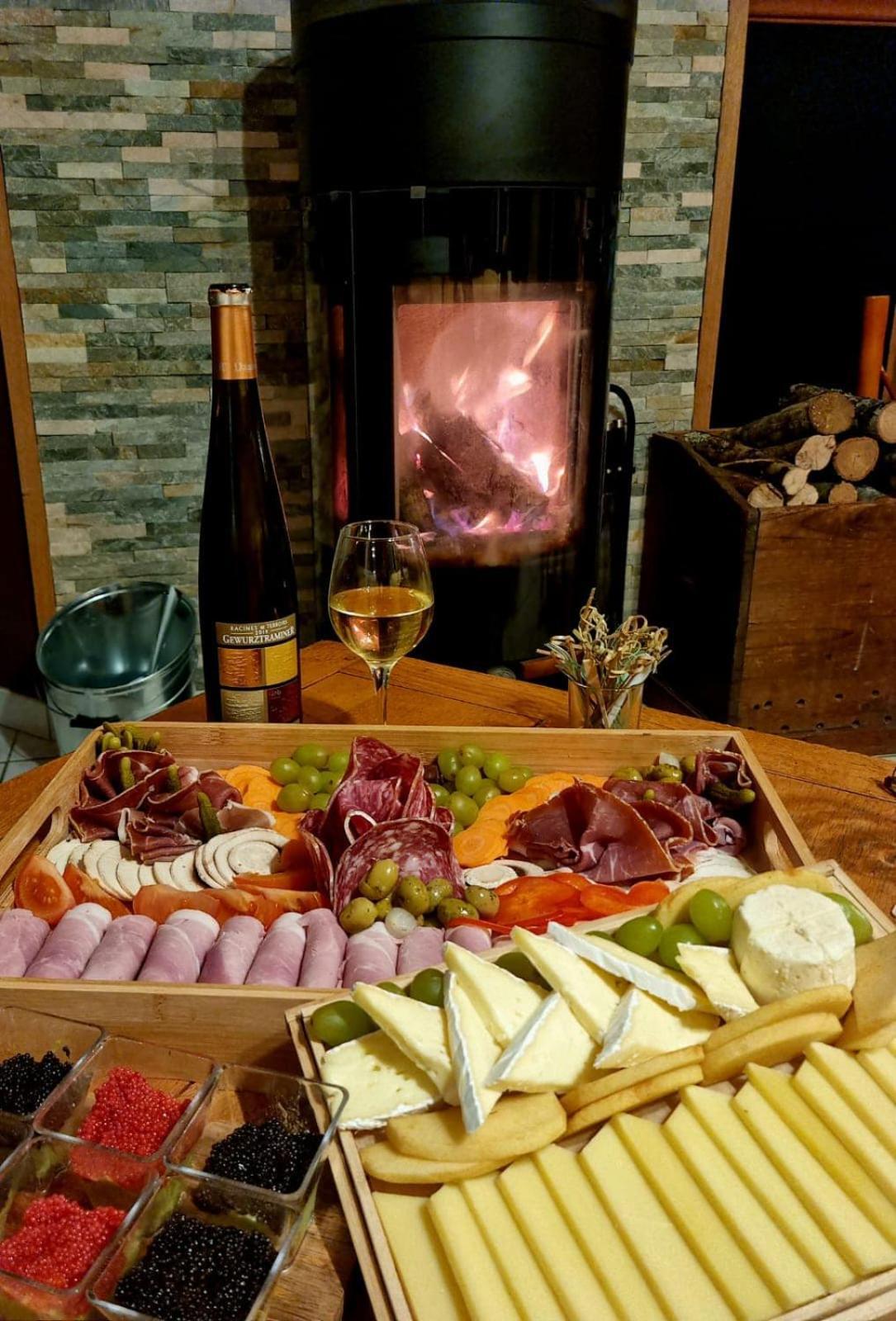 A La Marc'Quize Chambres D'Hotes, Petit Dejeuner Compris, Avec Piscine A Debordement En Exterieur, Bain Nordique A 38 Degres En Prestation Supplement Sur Reservation Horaire Anticipee 1 Place De Parking Gratuite Sur Place Mouxy Екстер'єр фото