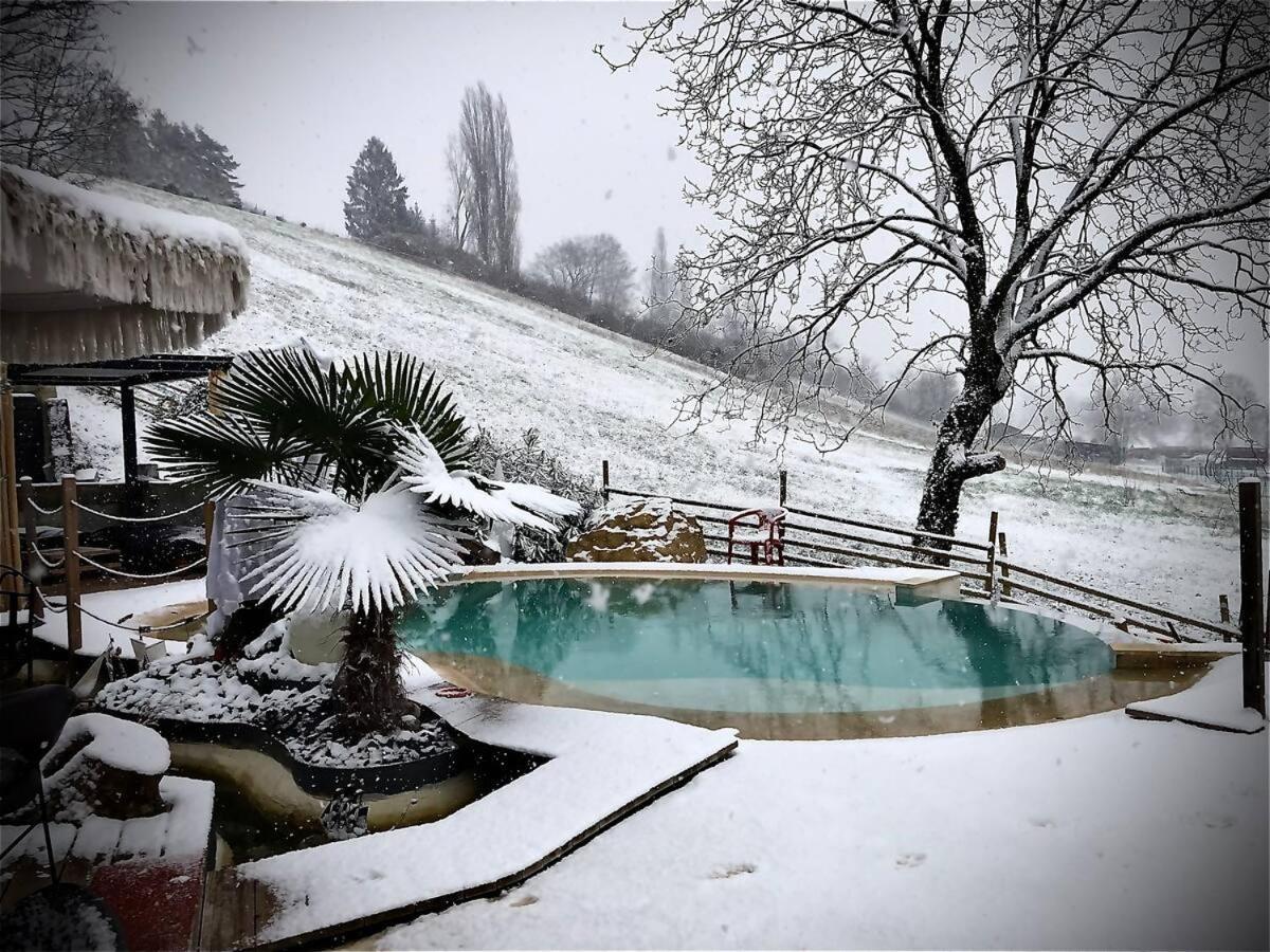 A La Marc'Quize Chambres D'Hotes, Petit Dejeuner Compris, Avec Piscine A Debordement En Exterieur, Bain Nordique A 38 Degres En Prestation Supplement Sur Reservation Horaire Anticipee 1 Place De Parking Gratuite Sur Place Mouxy Екстер'єр фото