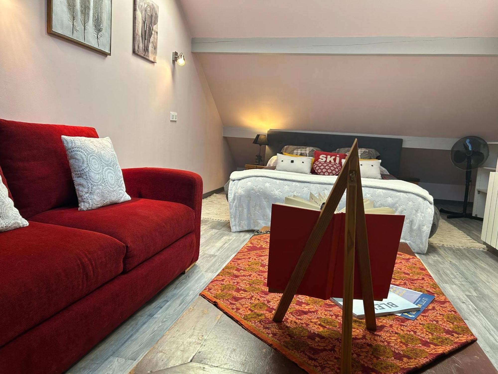 A La Marc'Quize Chambres D'Hotes, Petit Dejeuner Compris, Avec Piscine A Debordement En Exterieur, Bain Nordique A 38 Degres En Prestation Supplement Sur Reservation Horaire Anticipee 1 Place De Parking Gratuite Sur Place Mouxy Екстер'єр фото