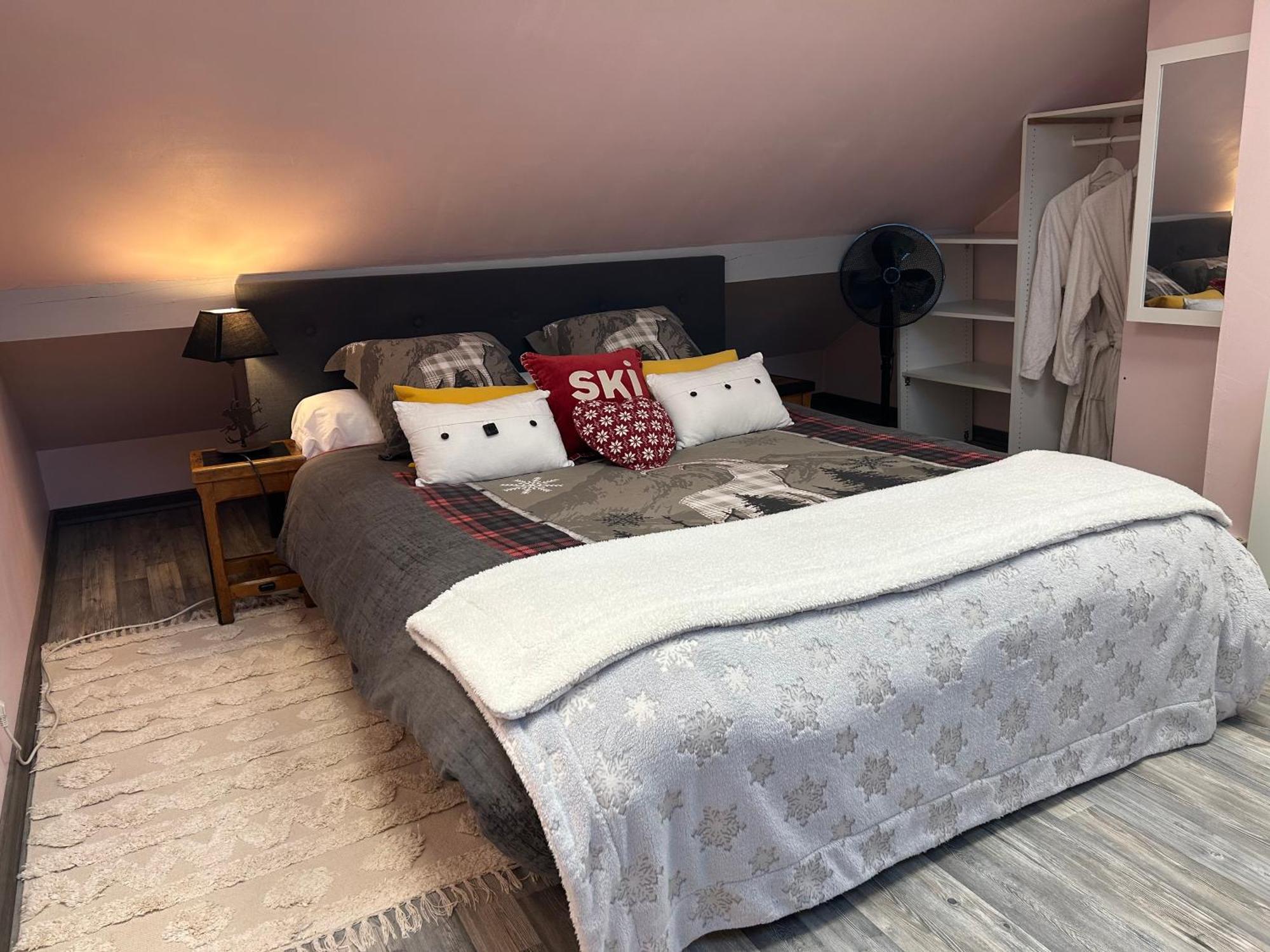 A La Marc'Quize Chambres D'Hotes, Petit Dejeuner Compris, Avec Piscine A Debordement En Exterieur, Bain Nordique A 38 Degres En Prestation Supplement Sur Reservation Horaire Anticipee 1 Place De Parking Gratuite Sur Place Mouxy Екстер'єр фото